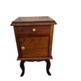 Vintage bedside table in solid wood – curved legs