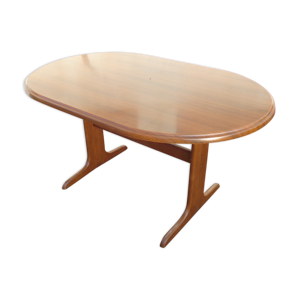 table ovale bistrot