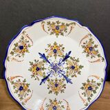 Pair of Nevers earthenware plates signed Georges