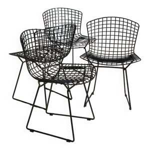 4 chaises Bertoia noires