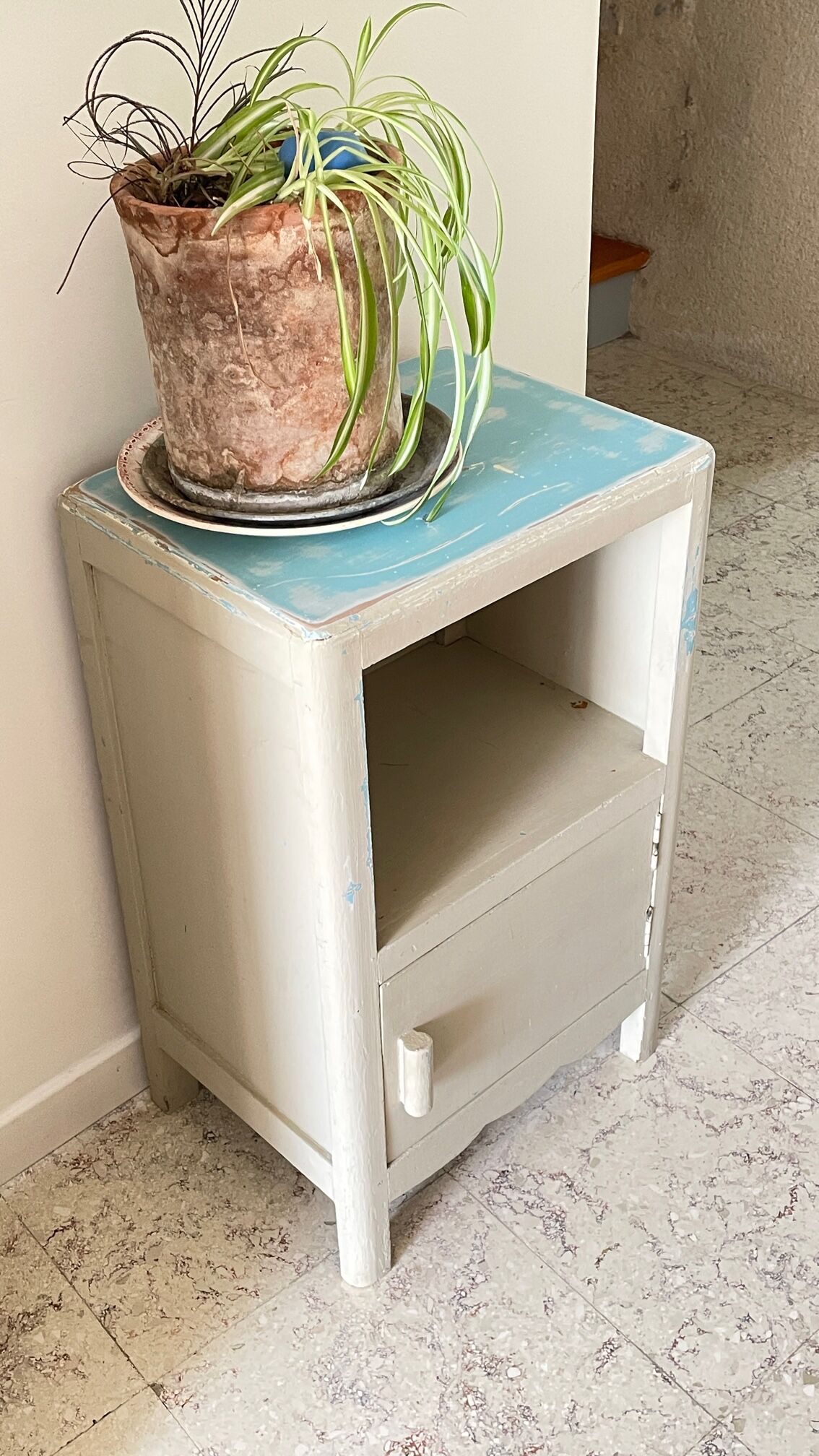 Table de chevet cube années 20