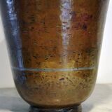 Brassware vase with hammered decoration, Art Deco period, by Claudius Linossier