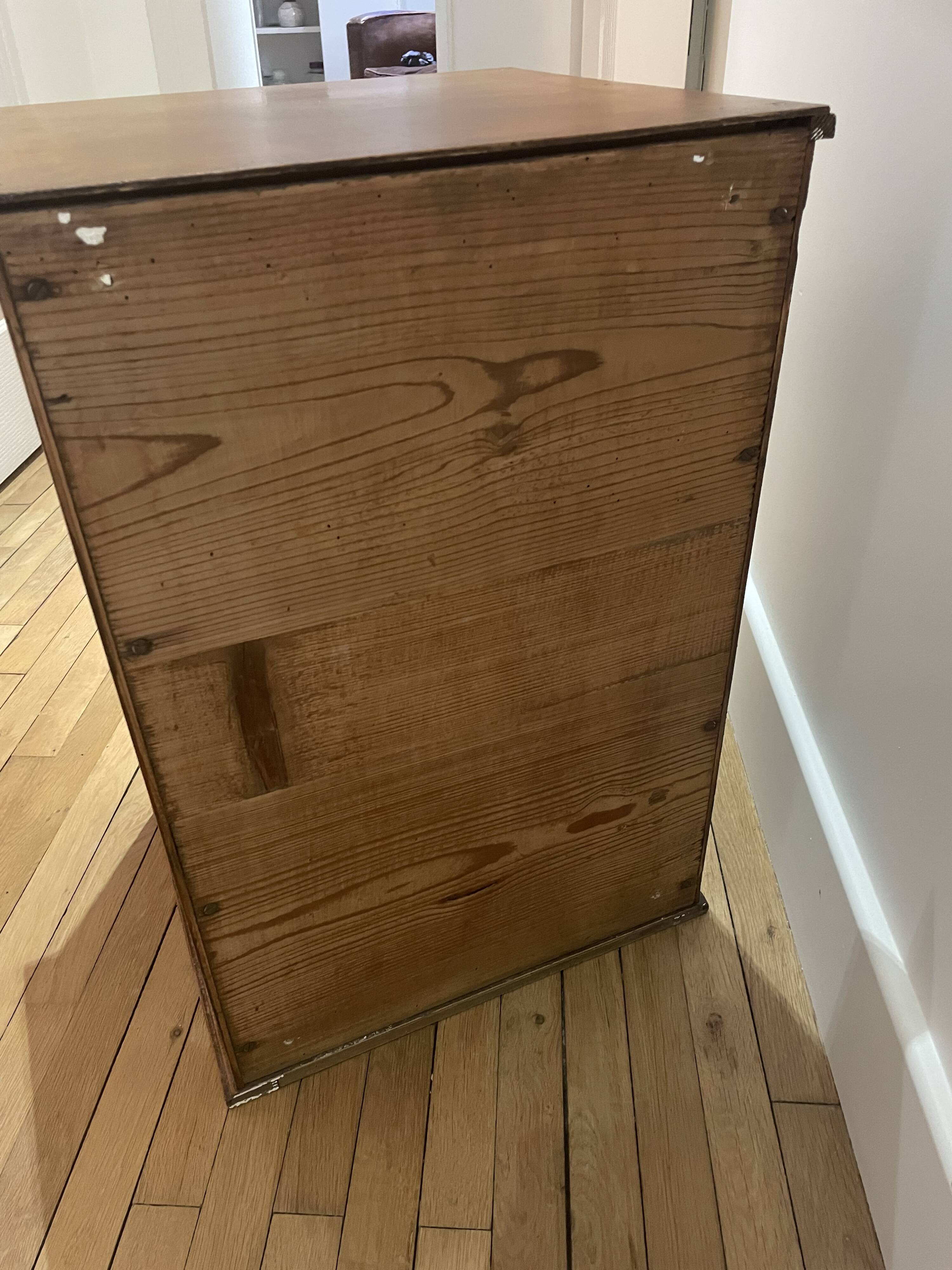 Vintage wooden display cabinet 260225