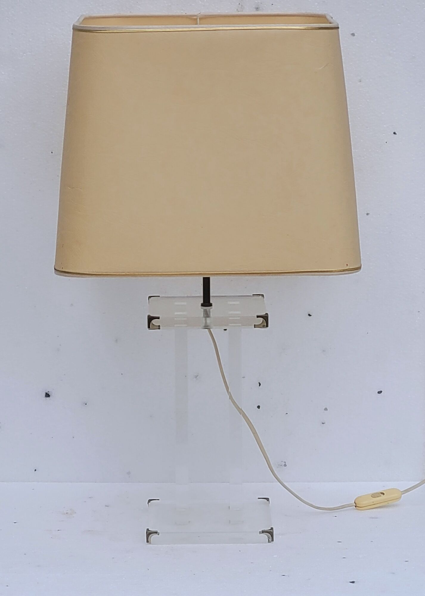 Vintage 1970 plexiglass lamp by David Lange for Roche Bobois