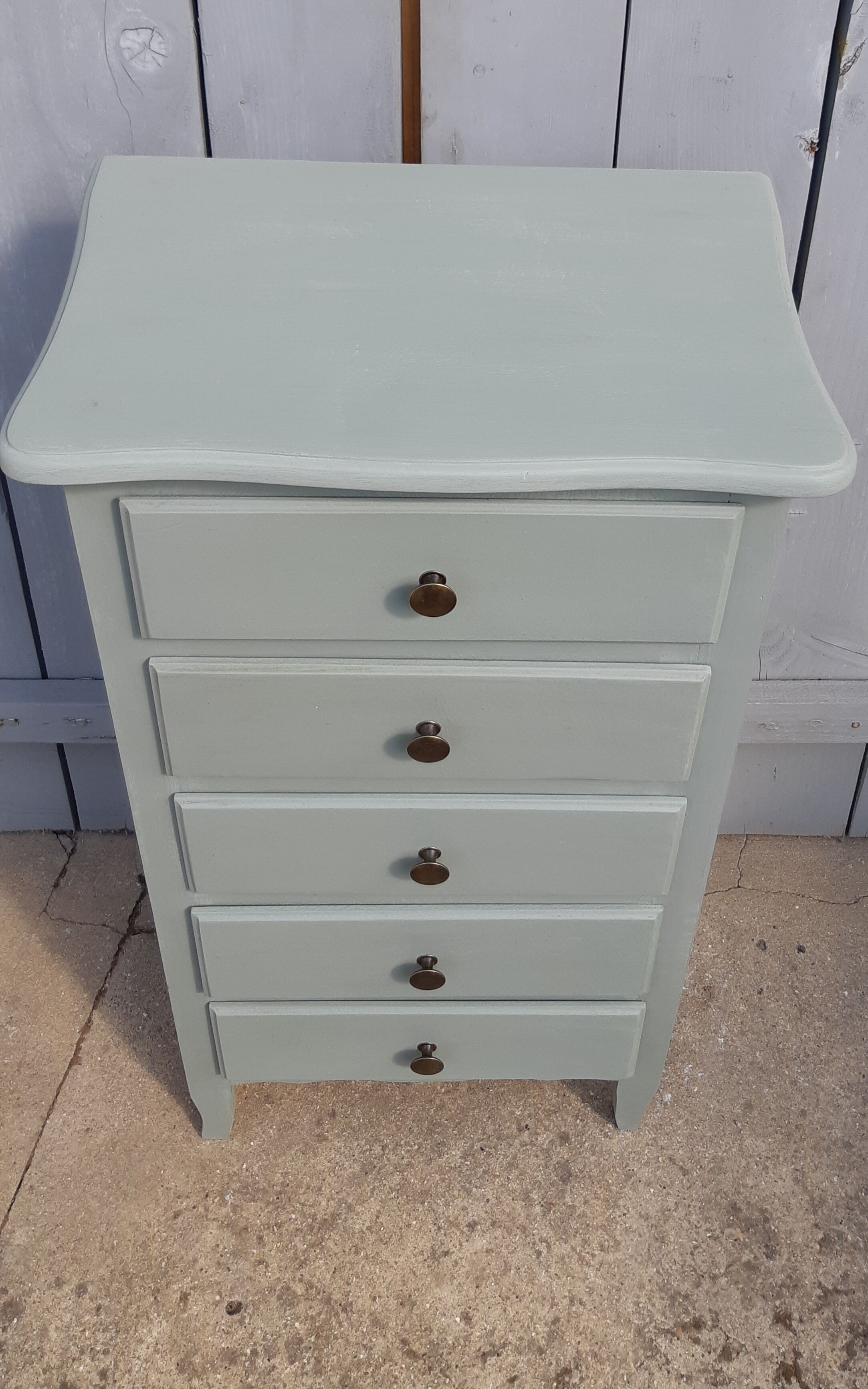 Blue green vintage chifonnier