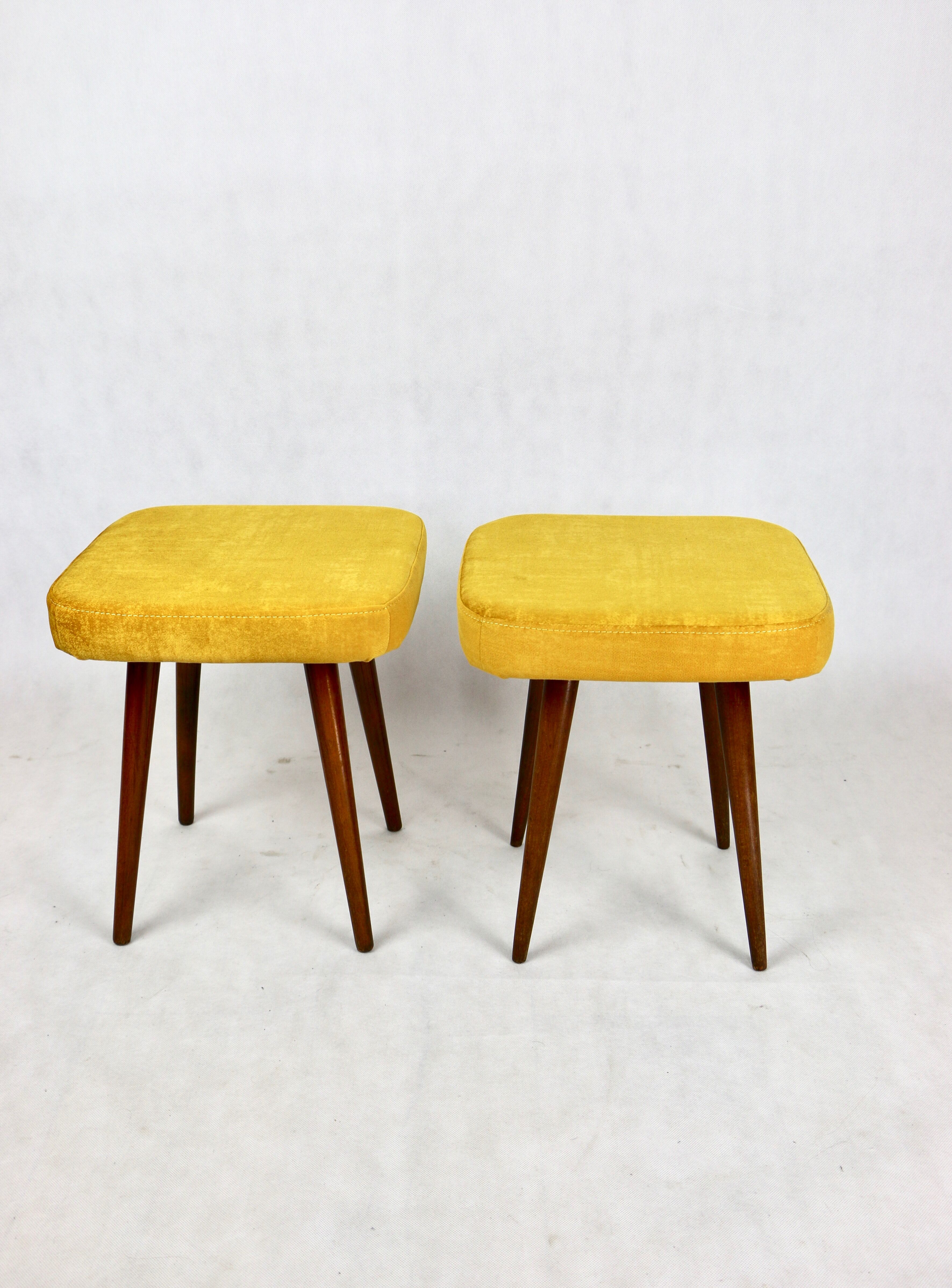 Vintage yellow chameleon stool, 1970s
