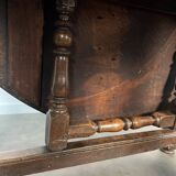 18th-century oak Gateleg drop-leaf dining table