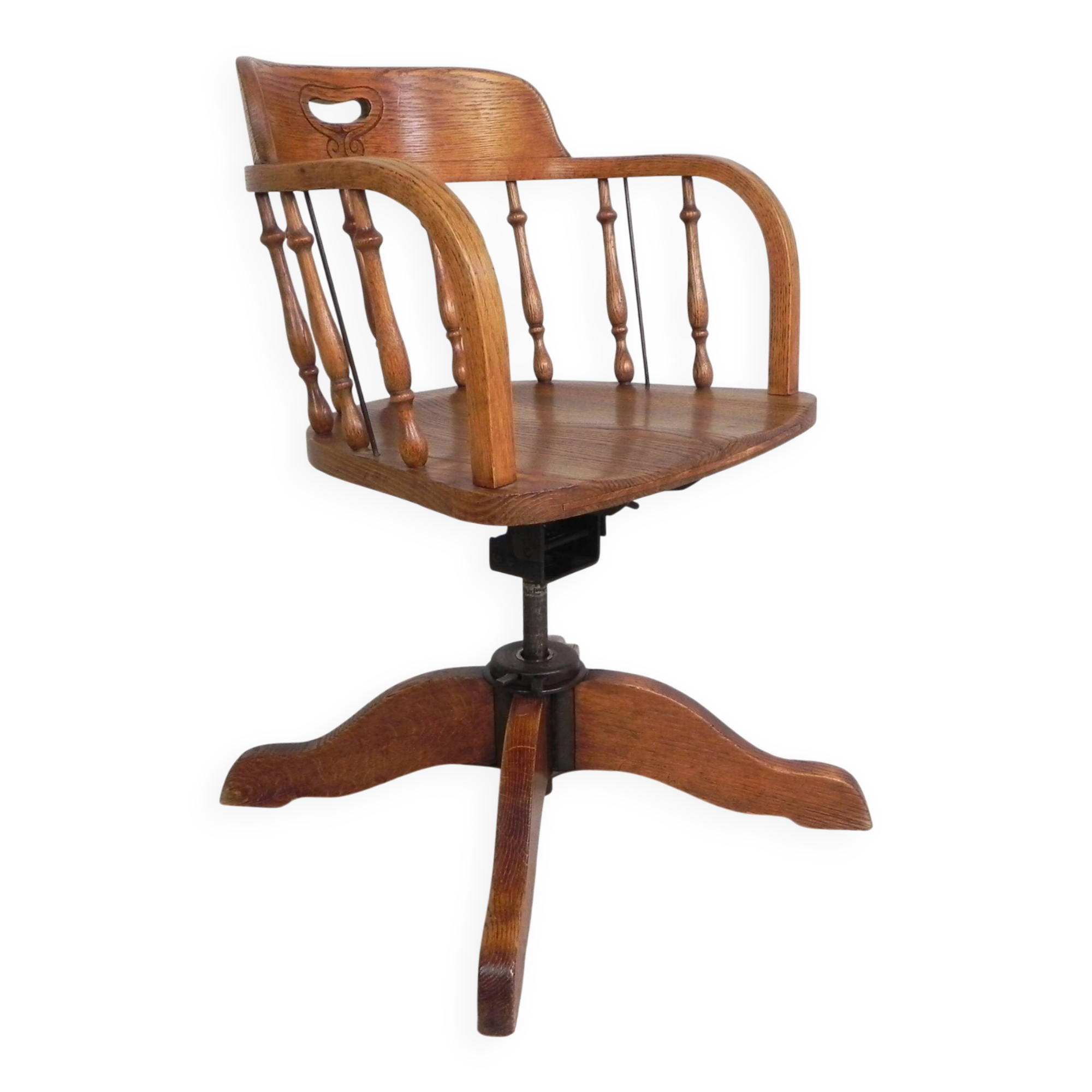 Oak office chair with a spring system and height adjustable, 1930s.