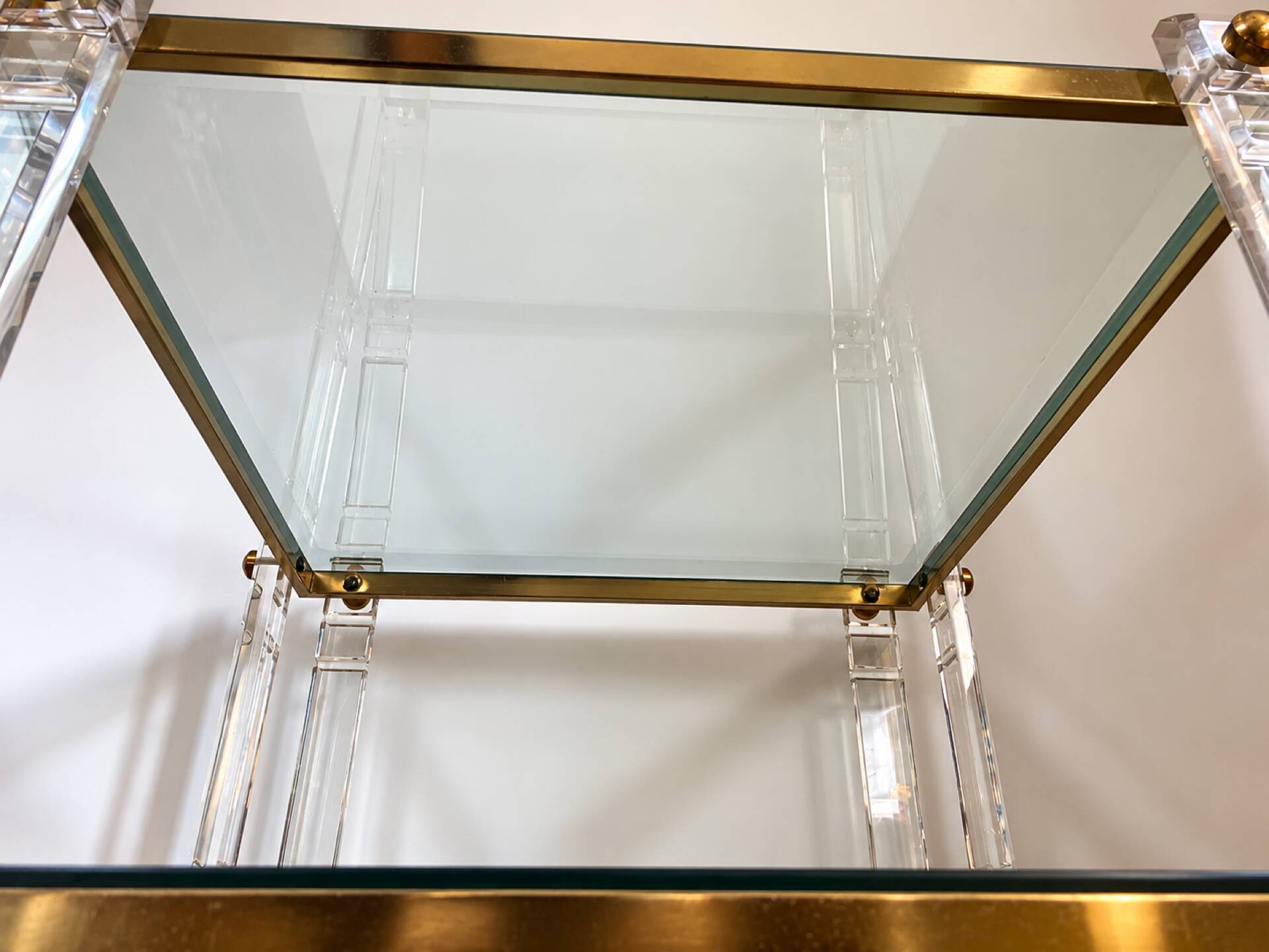 Vintage side table in plexiglass, brass, glass and mirror – years