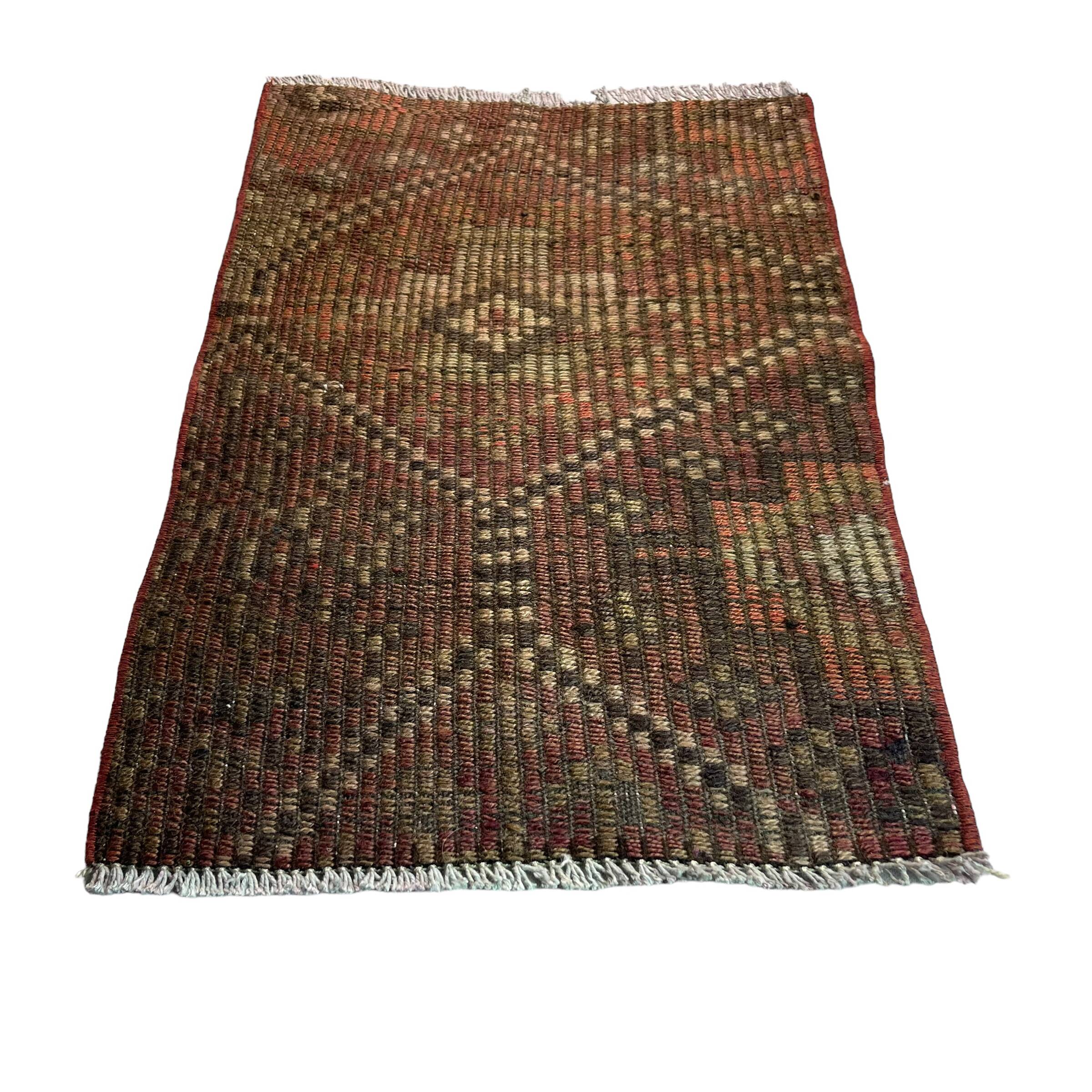 Vintage turkish kilim rug, 68 x 46 cm