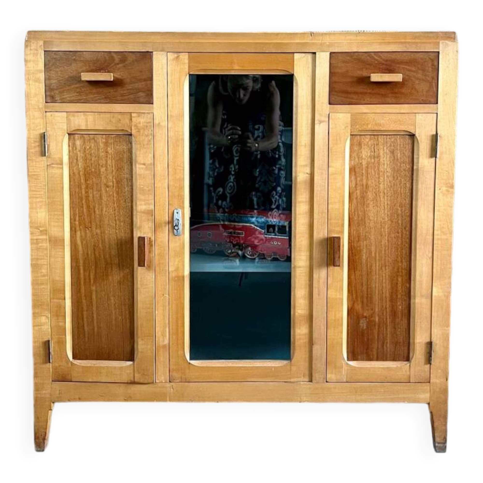 Buffet 1930-40 (renovated)