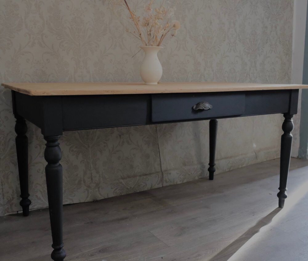Old table