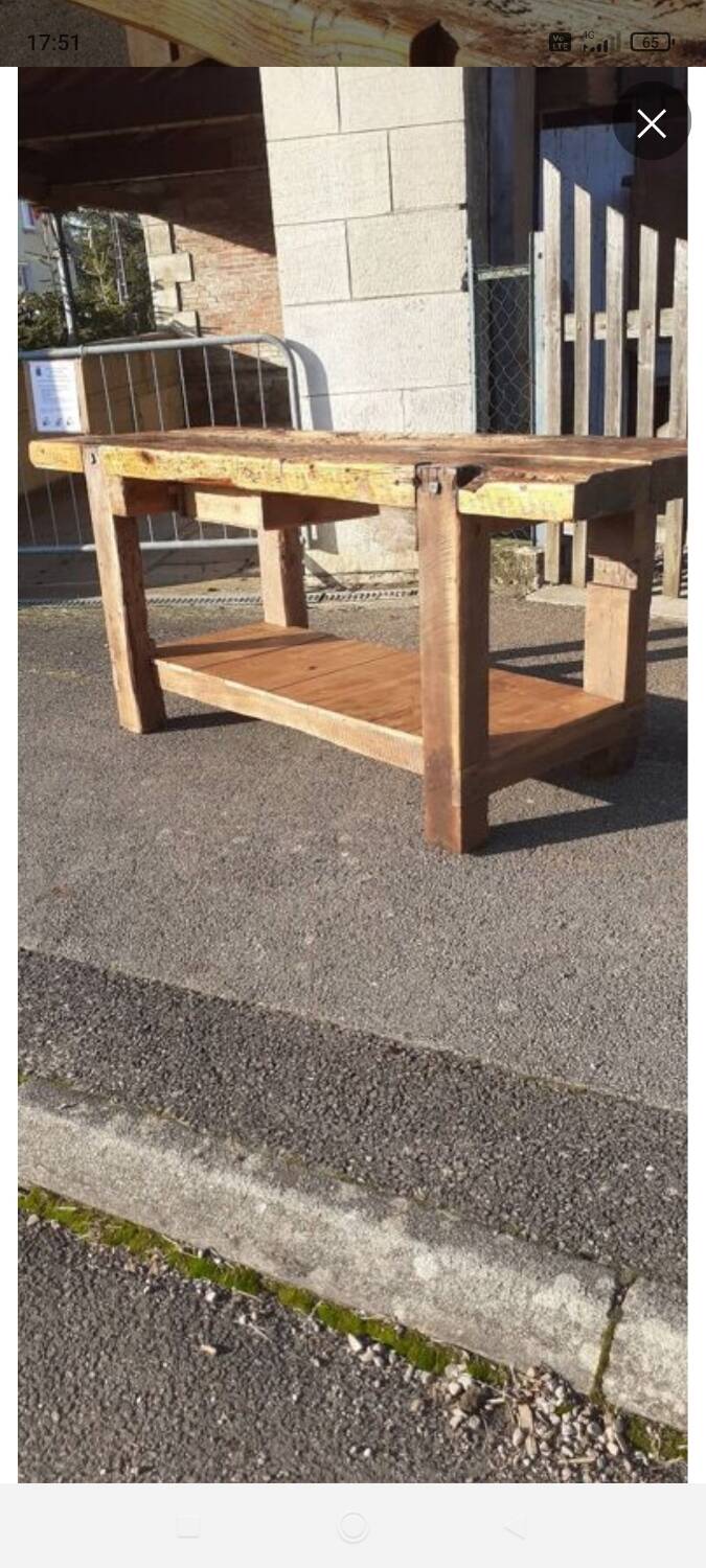 Woodworking bench