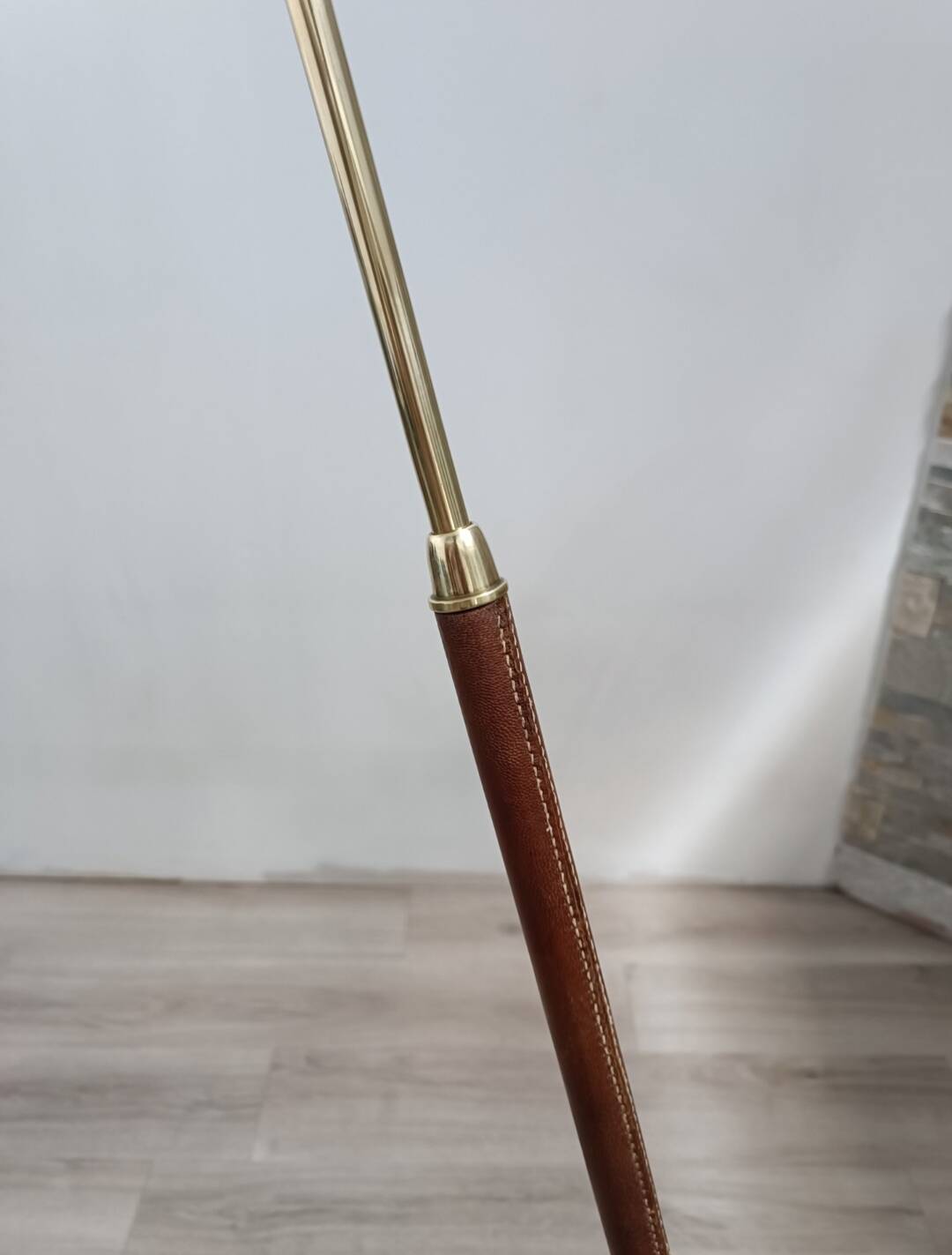 Leather-covered floor lamp by FJB Corsini for Metalarte 1950s