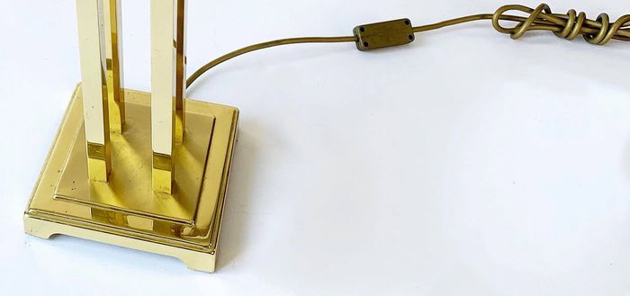 Brass table lamp by Onbekende