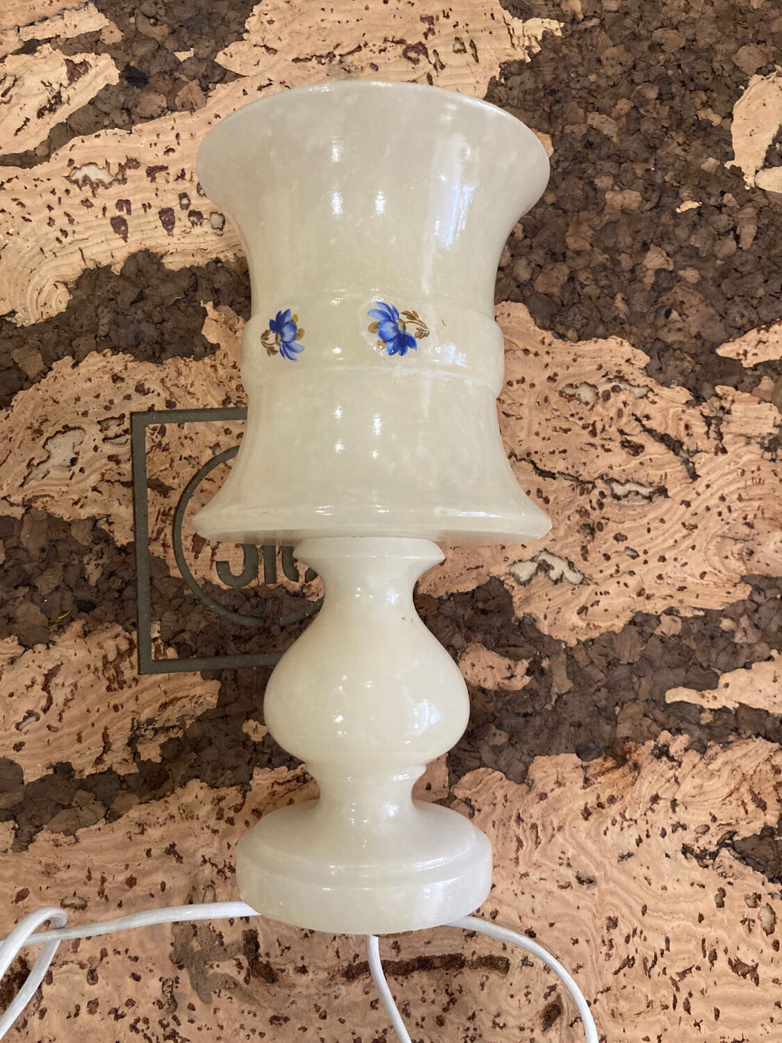 Lampe en albâtre vintage