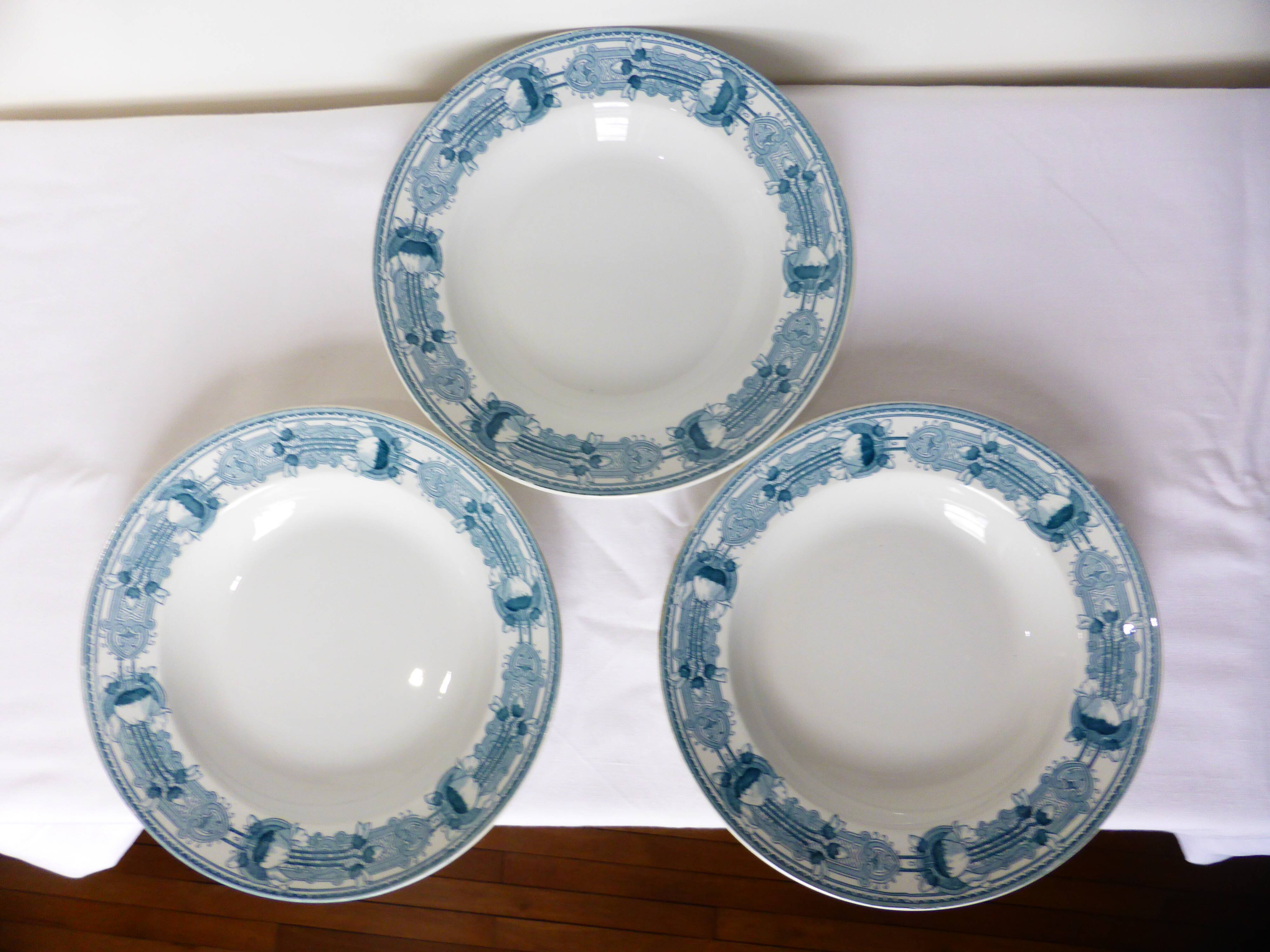 3 assiettes creuses vintage de CM&C modèle Massena 220624
