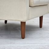 1970s, Danish loungechair, furniture wool, teak wood legs.