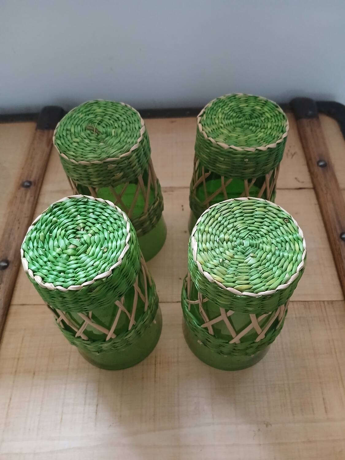 4 orangeade glasses with braided base
