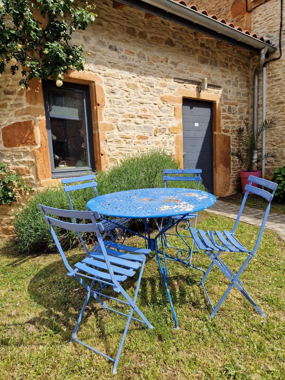 Garden Lounge