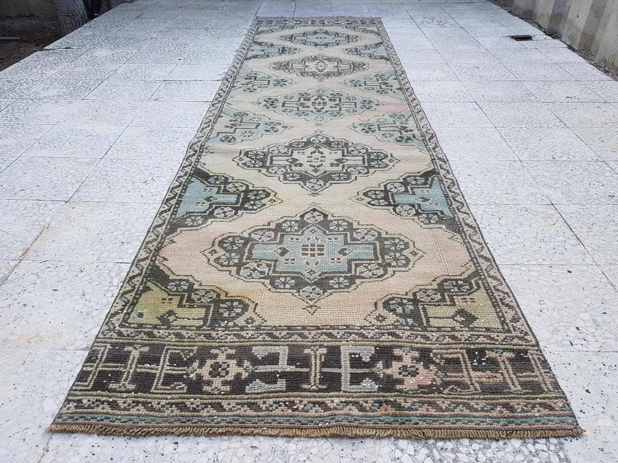 Vintage Turkish hallway rug 95x354 cm