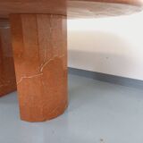 Vintage oval dining table in pink marble from the 70s 80s.