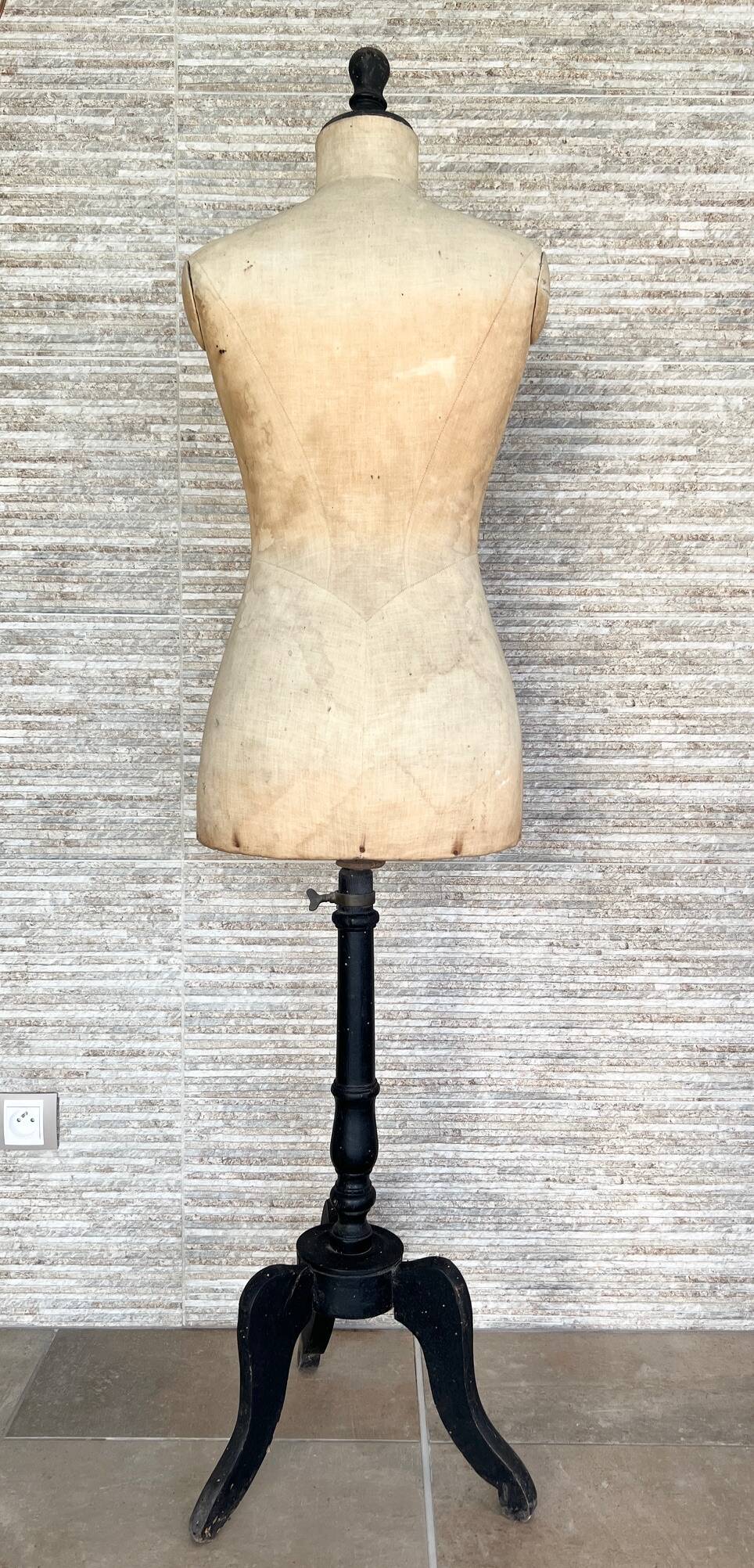 Mannequin de couture Napoléon III, buste de femme