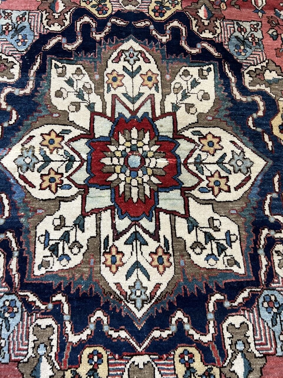 Handmade sarouk farahan rug