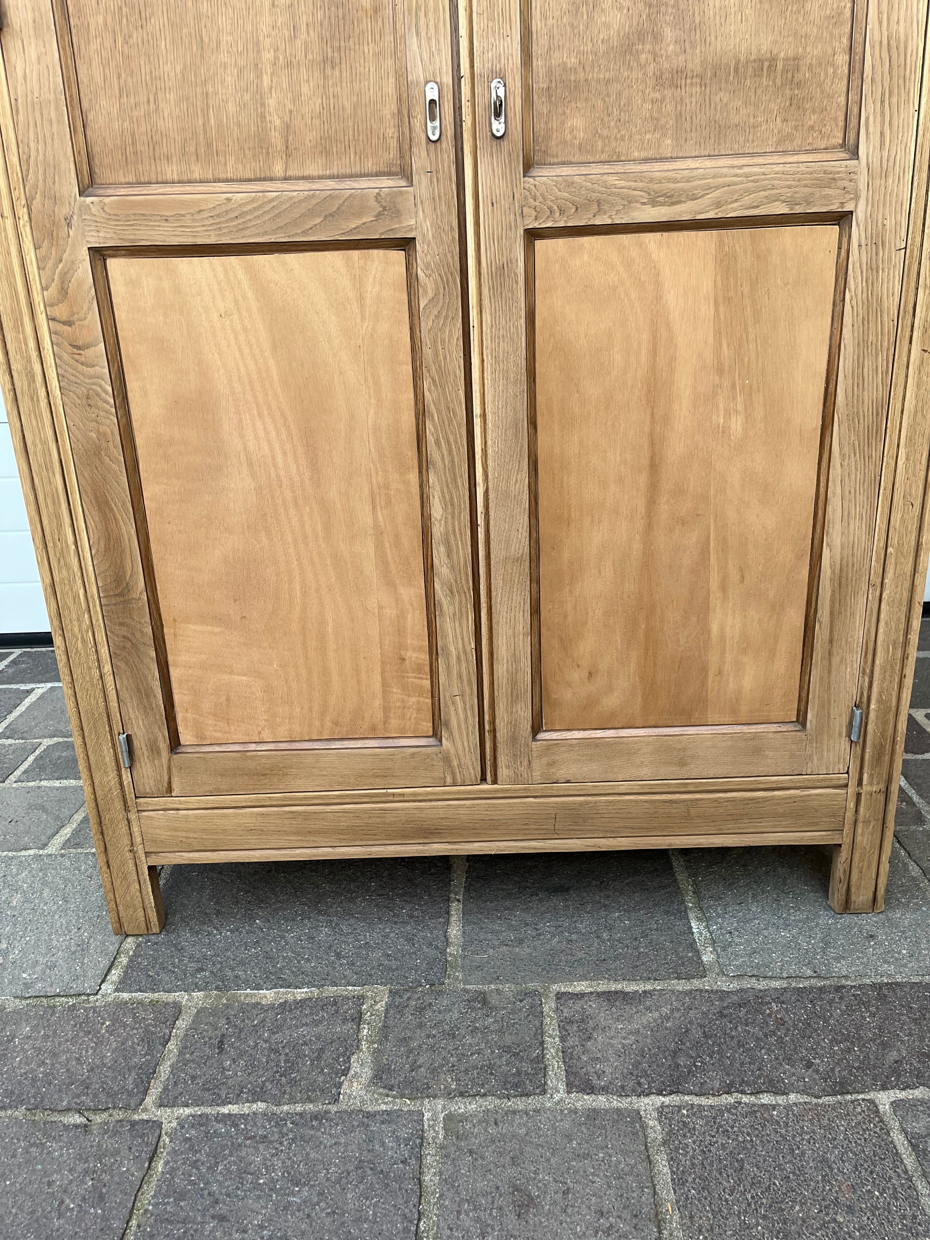 Parisian wardrobe/wardrobe