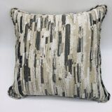 Coussin carré à bords passepoilés