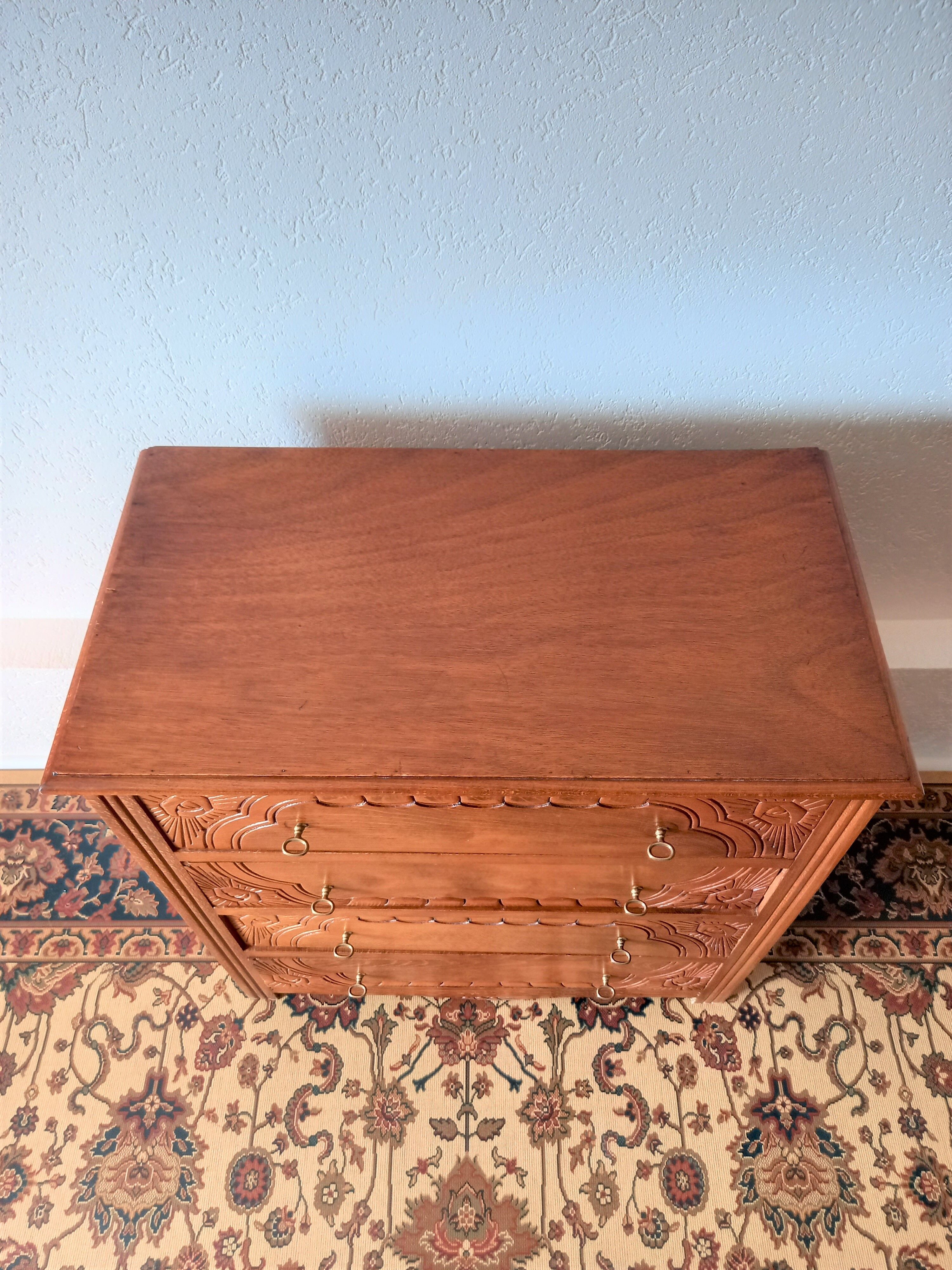 Art Deco chest of drawers