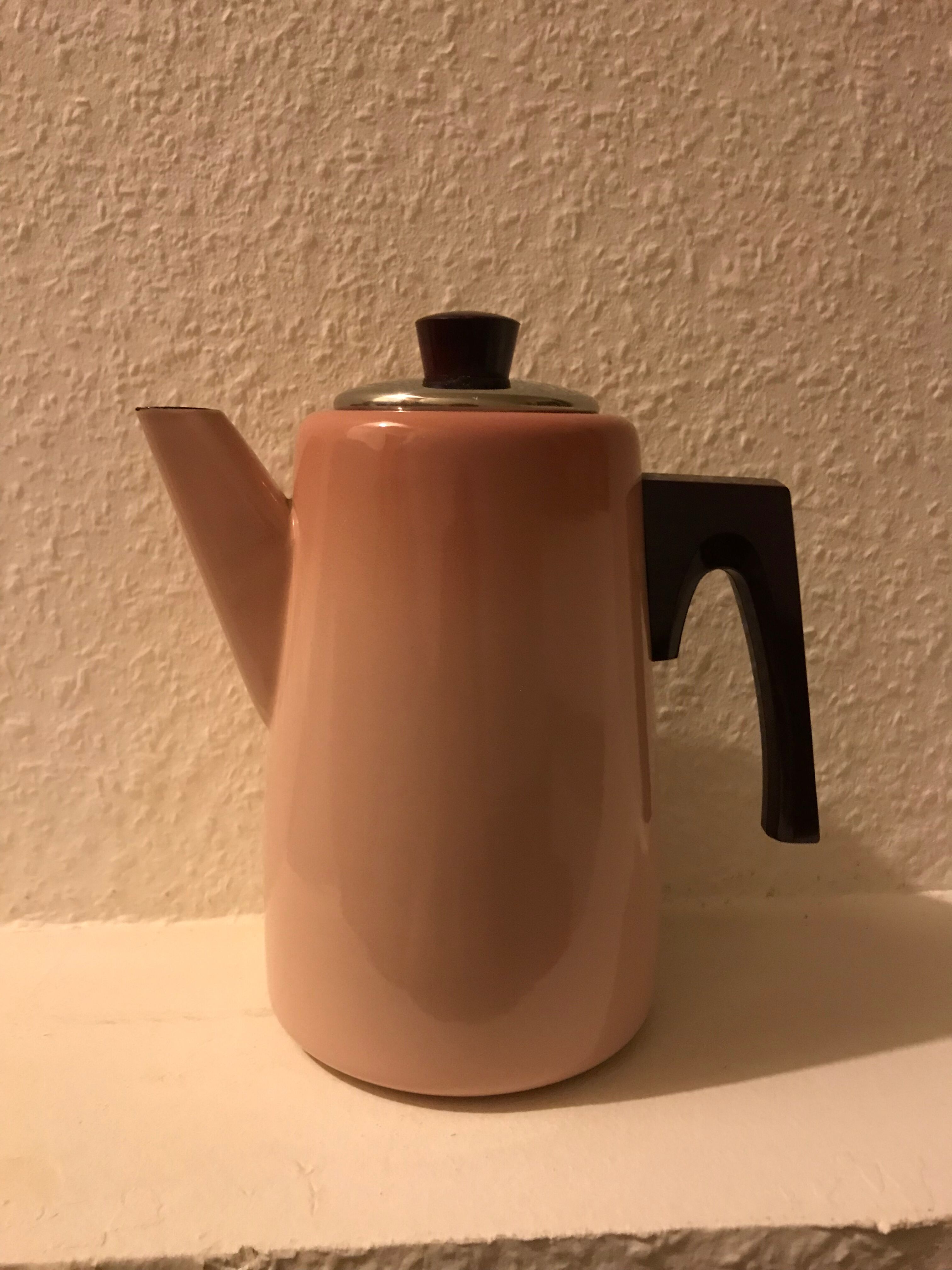 Coffeemaker Scandinavian vintage rose