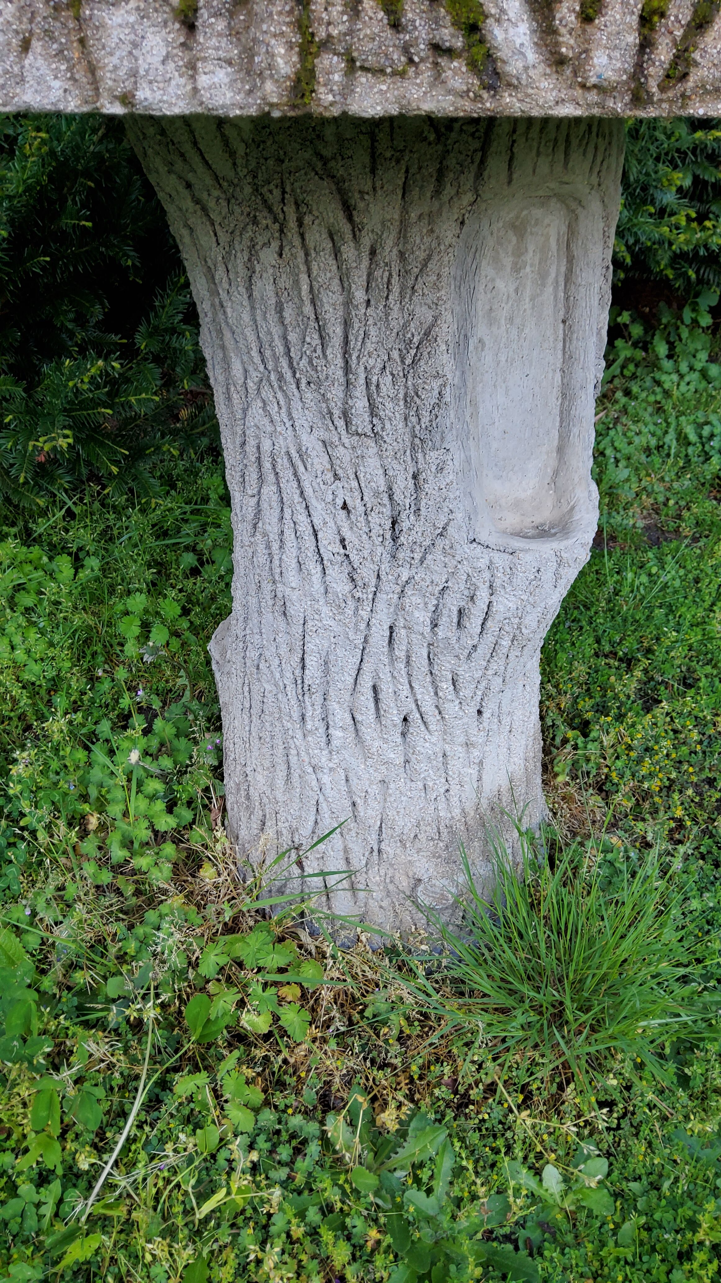 Cement rock garden table from the 1930s