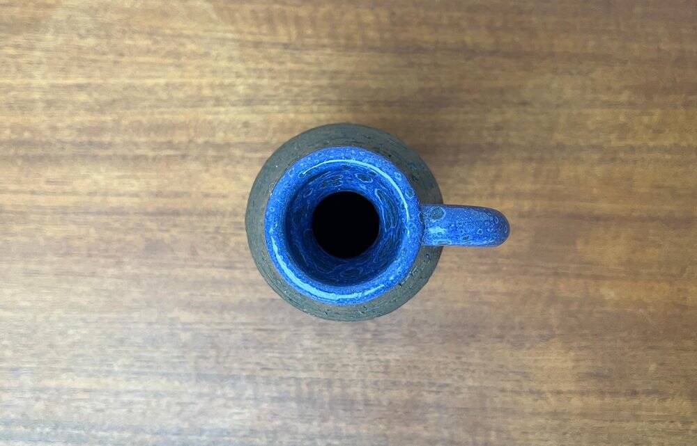 Carafe en poterie d'atelier suédois du milieu du siècle de Laholm, années 1960