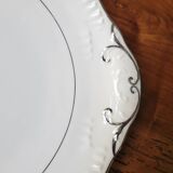 Silver-edged dessert service and its dish