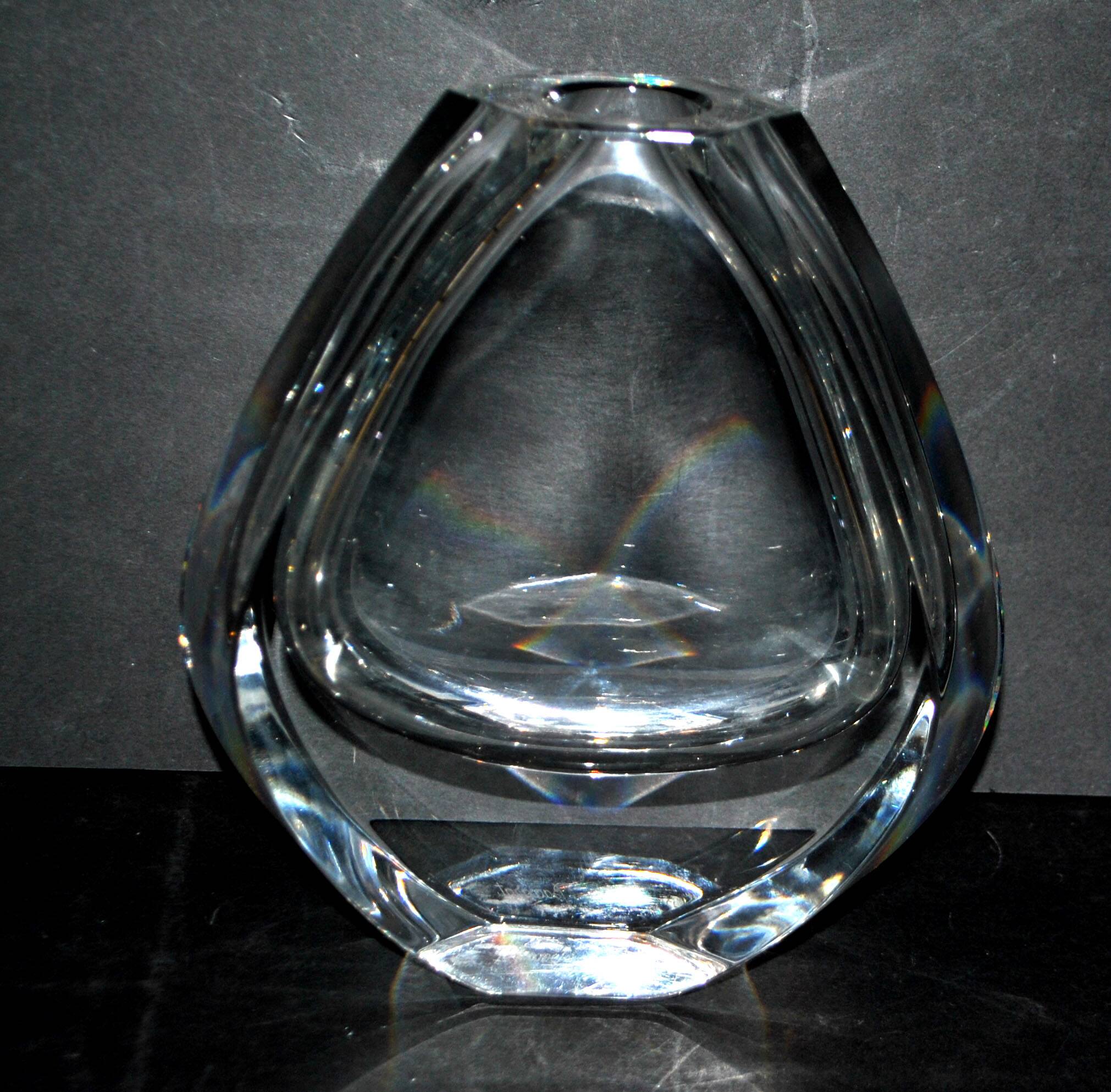 Neptune design vase in baccarat crystal signed designer thomas bastide 1988