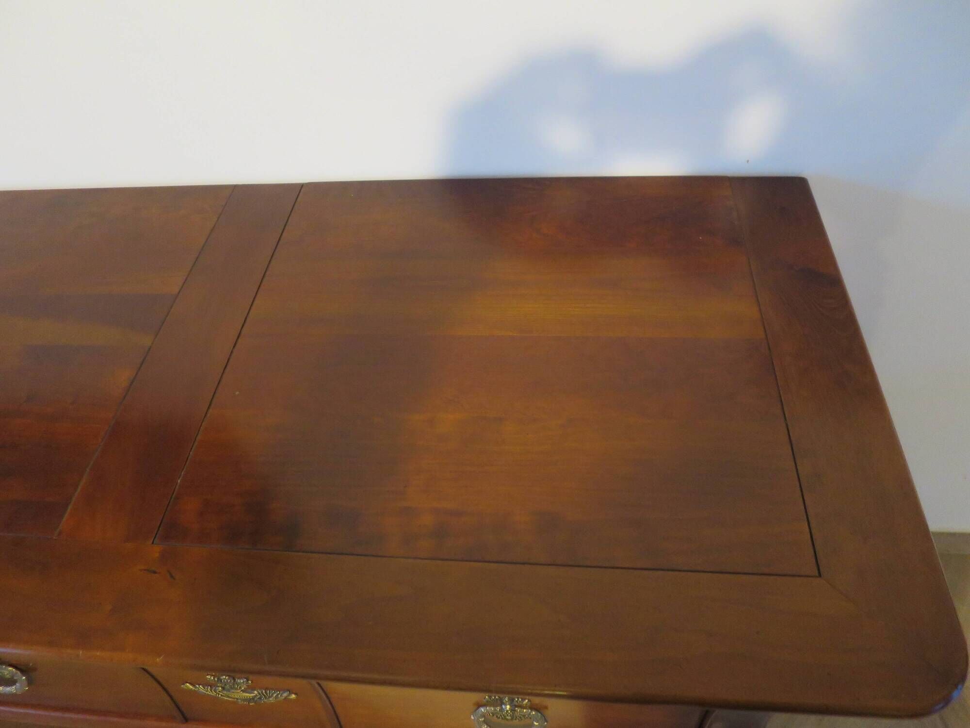 Rare - Pretty English chest of drawers - 3 drawers - solid wood "tomb" chest of drawers - Sourisseau cabinetmaker