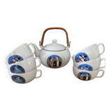Teapot and tea cups