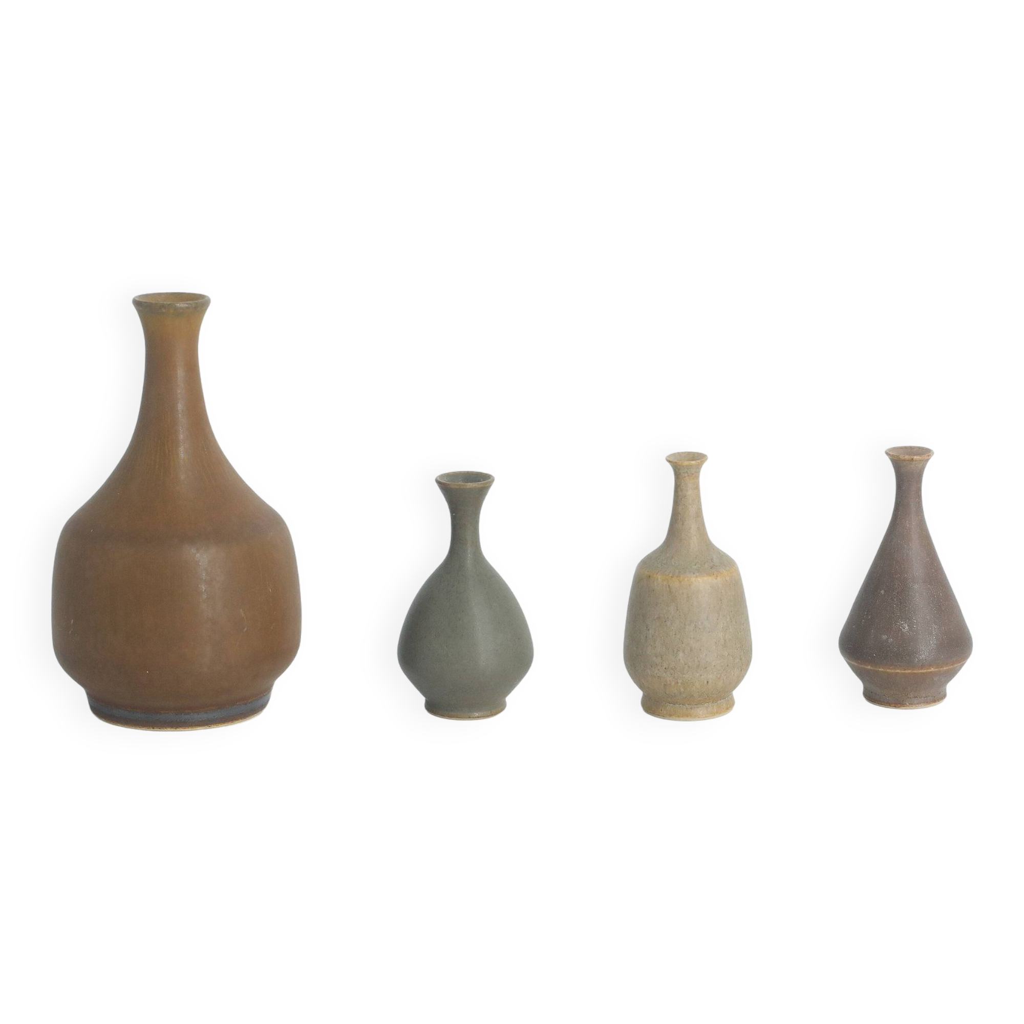 Small Mid-Century Scandinavian Modern Collectible Brown Stoneware Vases by Gunnar Borg, Set of 4