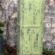 Armoire bonnetière parisienne ancienne patine kaki