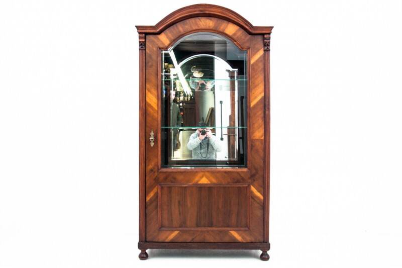 Historic library from around 1920