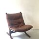 Fauteuil scandinave en cuir cognac "Siesta" par Ingmar Relling pour Westnofa 1960