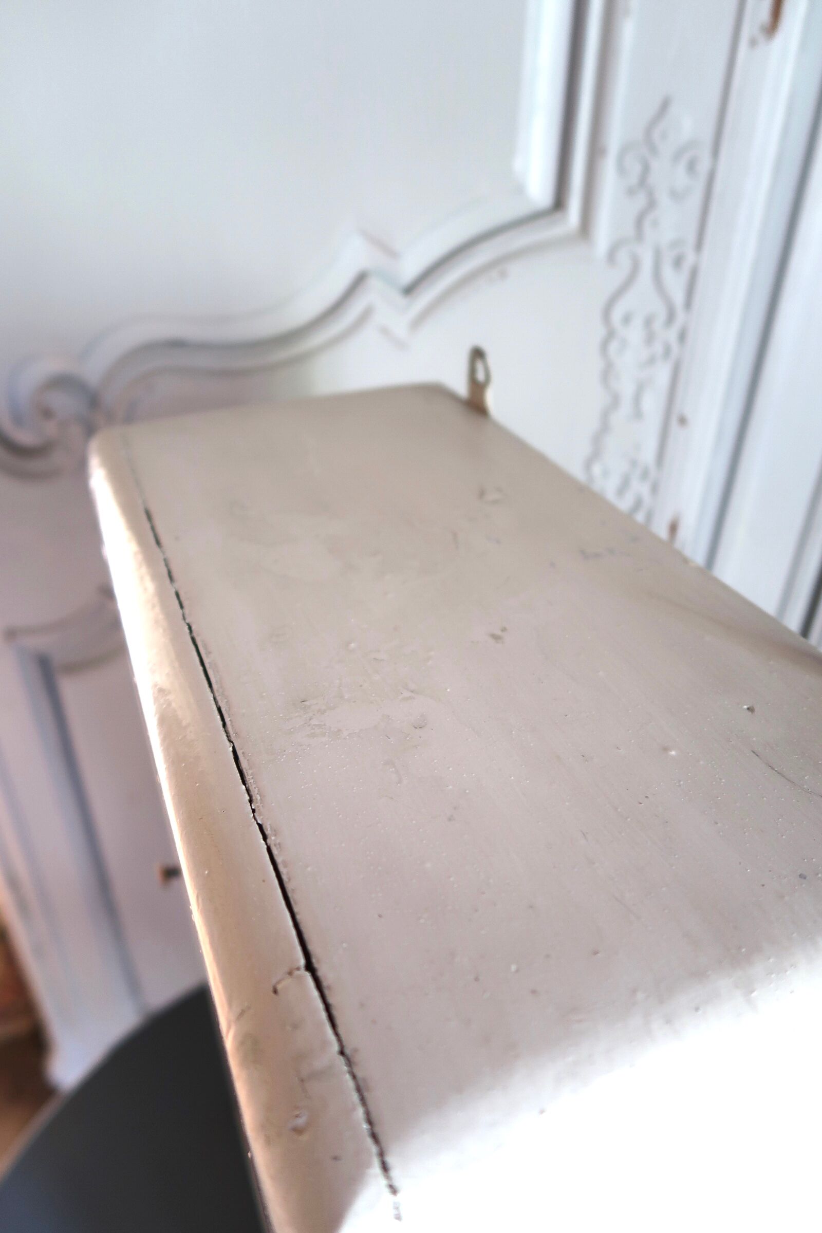 Armoire à pharmacie