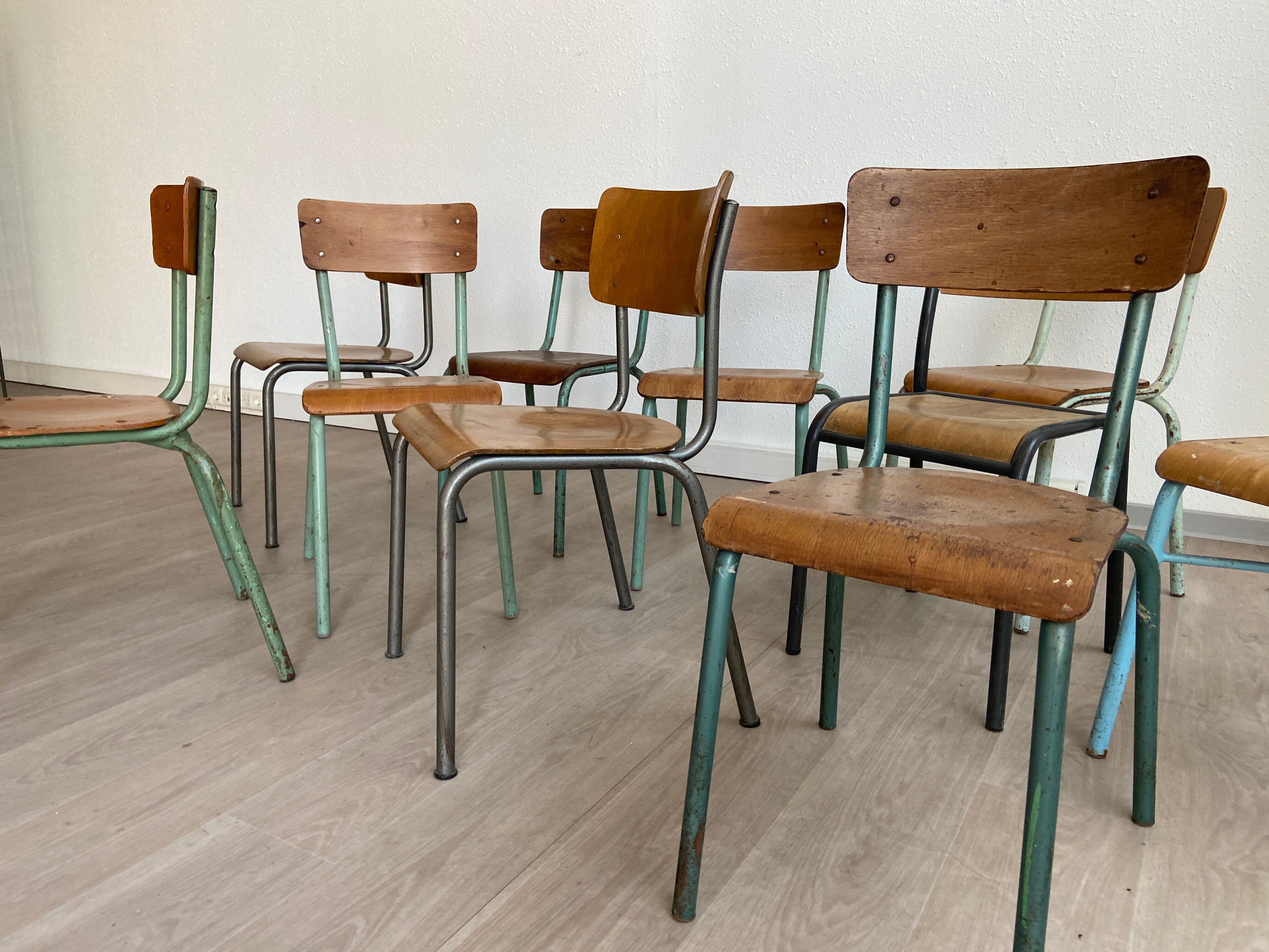 Set of 10 industrial chairs