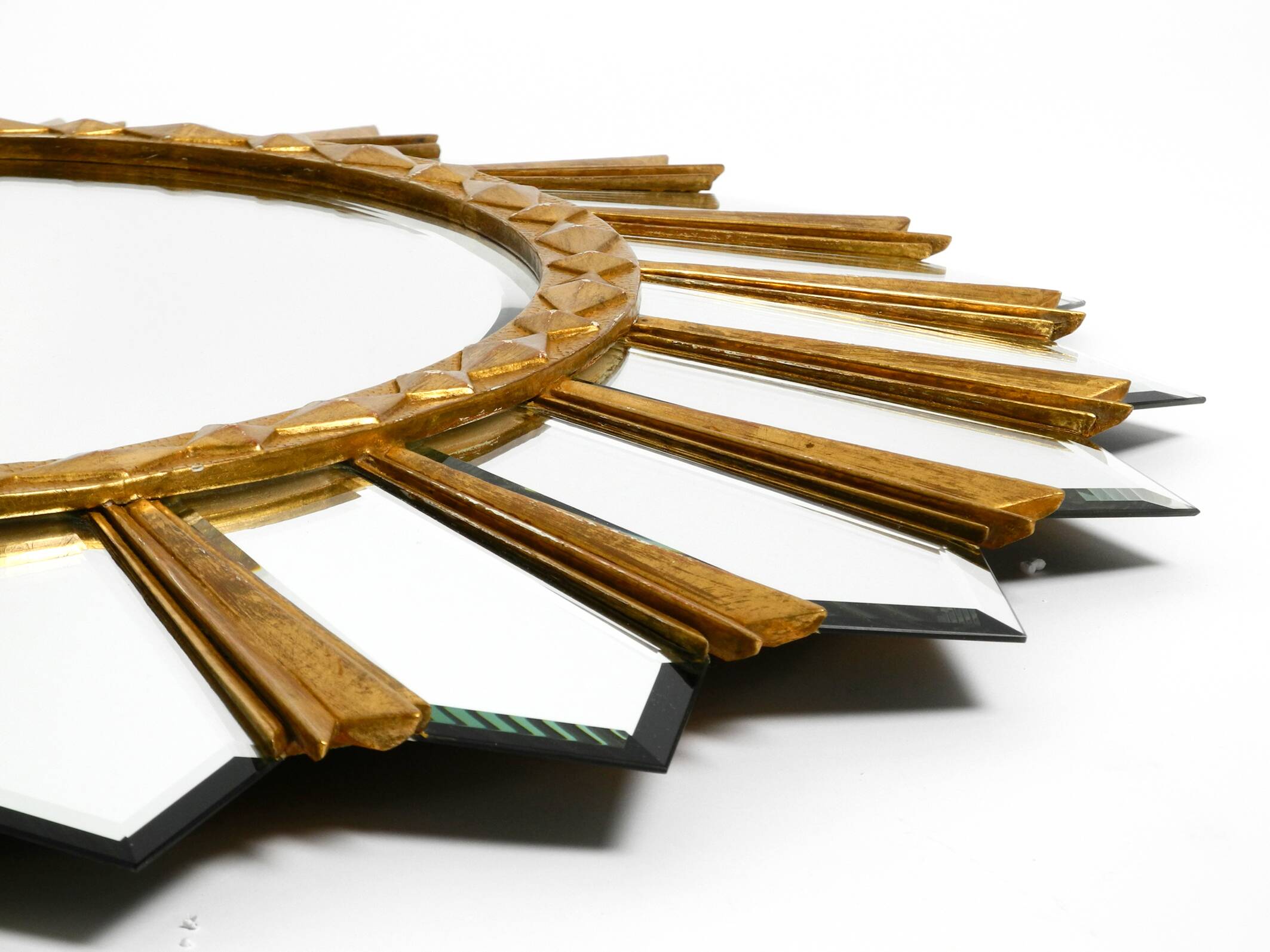 Large gilded Italian XXL Regency Sunburst Wall Mirror | diameter 93 cm