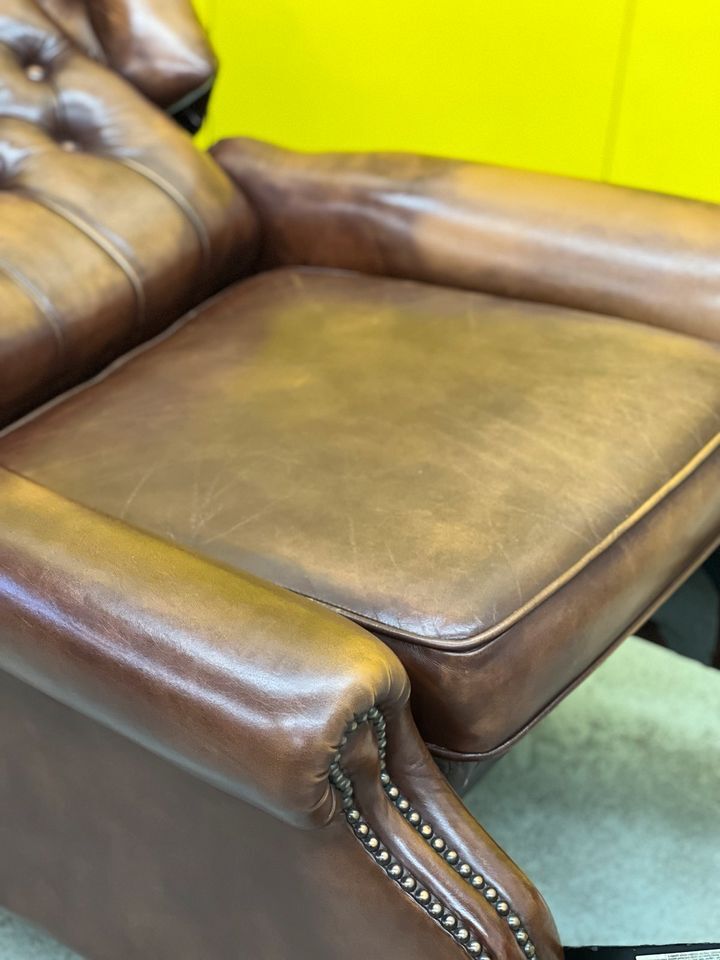 Fauteuil inclinable chesterfield vintage fait main marron