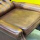 Fauteuil inclinable chesterfield vintage fait main marron