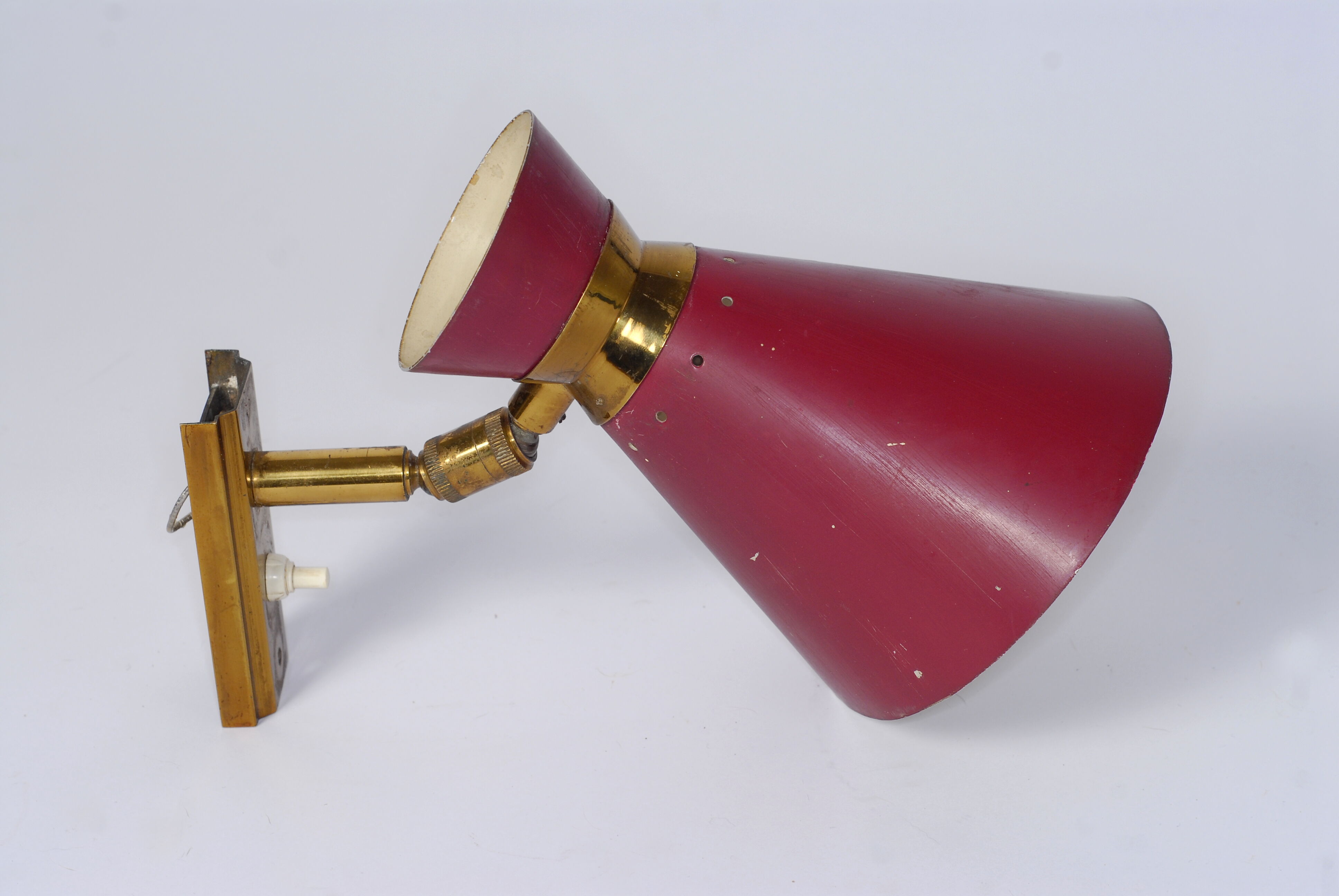 Pair diabolo bordeaux in dating from the 50s wall light