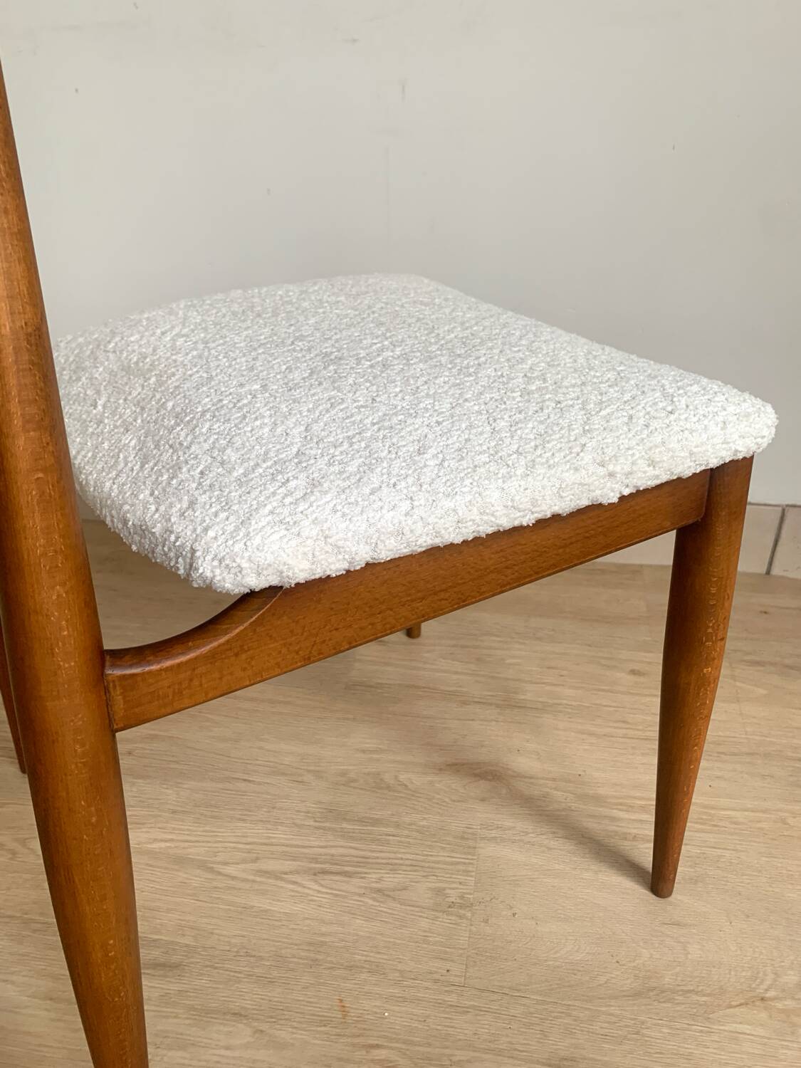 Series of 4 Scandinavian chairs from the 60s