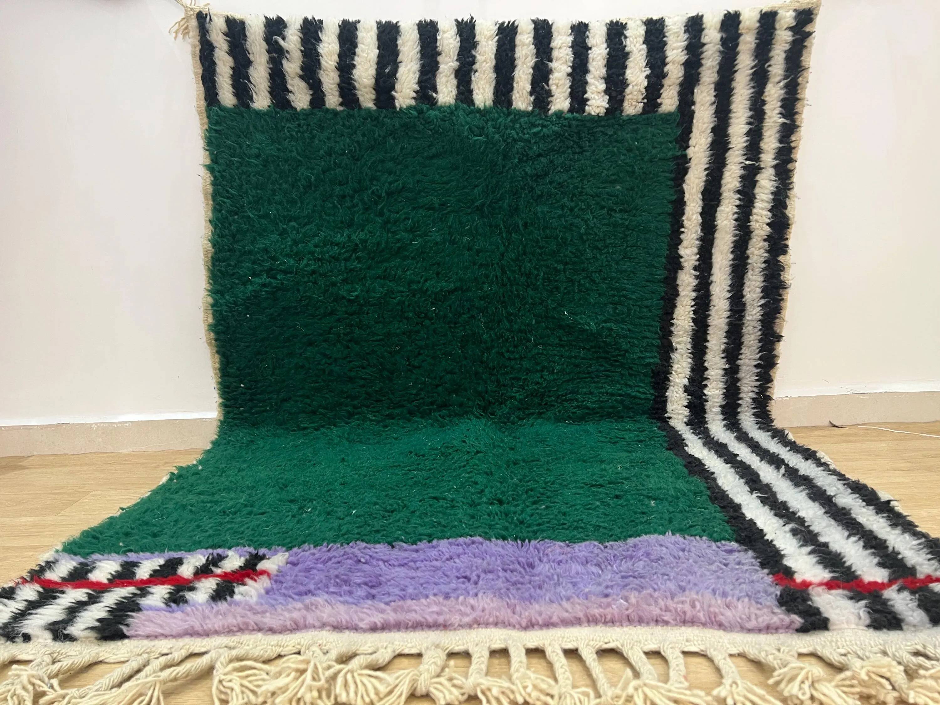 Handmade artisanal Berber rug 3x2 m